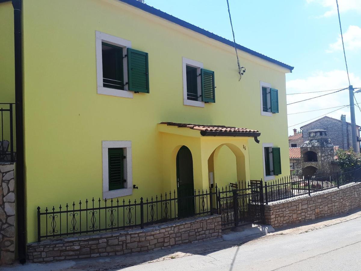 Apartment Terra Rossa Kaštelir Eksteriør billede